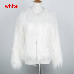 Cappotto <span class=keywords><strong>in</strong></span> Finta Pelliccia Rosa per <span class=keywords><strong>Donna</strong></span>, Giacca Soffice e Pelosa, Stile Coquette, Caldo Abbigliamento Esterno <span class=keywords><strong>in</strong></span> Peluche, Vendita all'Ingrosso Personalizzata OEM, Moda Invernale - Product Image 6