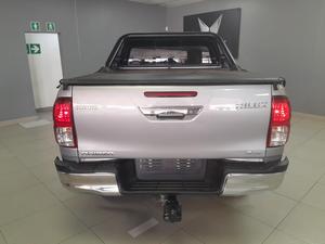 Camioneta Usada <span class=keywords><strong>Toyota</strong></span> <span class=keywords><strong>Hilux</strong></span> 2.8GD-6 Doble Cabina <span class=keywords><strong>4x4</strong></span> Raider Auto Doble Cabina 2.8L I4 Motor Turbo Diésel Automática de 6 Velocidades, Años 2010-2016 - Product Image 4