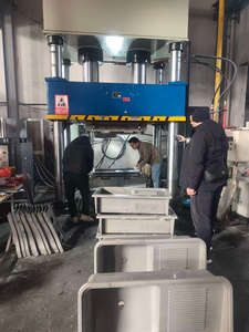 Prensa Hidráulica <span class=keywords><strong>de</strong></span> Fibra <span class=keywords><strong>de</strong></span> Vidrio SMC BMC <span class=keywords><strong>de</strong></span> 315 Toneladas, Máquina para Fabricar Tapas <span class=keywords><strong>de</strong></span> Alcantarilla <span class=keywords><strong>de</strong></span> Resina Compuesta - Product Image 6