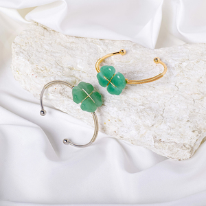 Bracciale a quadrifoglio in avventurina verde naturale all'ingrosso, regolabile, placcato oro e argento, bracciale aperto per gioielli portafortuna - Product Image 6