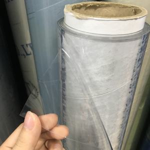 Rouleau de film en <span class=keywords><strong>PVC</strong></span> <span class=keywords><strong>transparent</strong></span> étanche en plastique de haute qualité Film <span class=keywords><strong>transparent</strong></span> Rouleau de <span class=keywords><strong>PVC</strong></span> <span class=keywords><strong>transparent</strong></span> flexible 0.<span class=keywords><strong>4mm</strong></span> <span class=keywords><strong>Pvc</strong></span> ultra-<span class=keywords><strong>transparent</strong></span> - Product Image 4