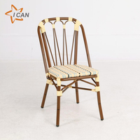Mobilier d'extérieur commercial Hôtel Restaurant Café Table à manger en rotin et chaises Ensemble de jardin