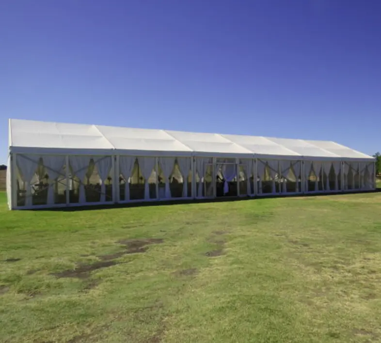 큰 명확한 경간 결혼식 큰천막 두 배 백색 PVC 덮개 호화스러운 천막 안대기와 커튼 훈장 Tenda