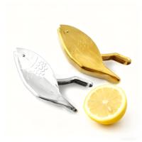 Hoogwaardige Handheld Visvormige Citruspers Roestvrijstalen Citroenknijper Vogelvormige Squeeze Voor Gemakkelijke Sapextractie