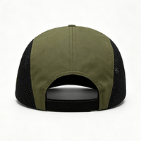 Casquette de baseball non structurée à 5 panneaux avec logo personnalisé, panneaux latéraux en maille contrastante et visière incurvée, idéale pour le trail running et le camping