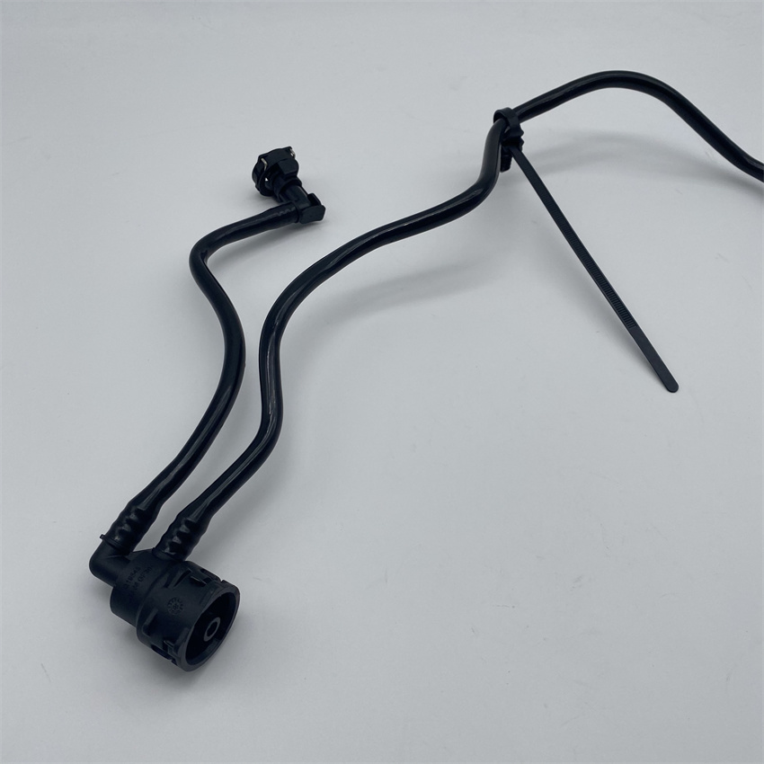メル 2055012625 Engine Coolant Overflow Hose for Mercedes-Benz