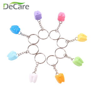 Porte-clés de rangement pour dents de bébé DeCare, en plastique, forme irrégulière, léger, pour les soins dentaires des enfants - Product Image 4