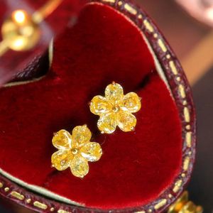 Xinfly 18k <b>Fine</b> Jewelry Gold and Natural Yellow Diamond Flower Shape <b>Stud</b> <b>Earrings</b> - Product Image 3