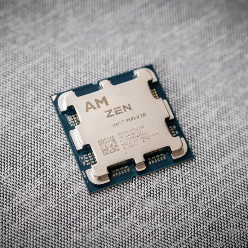 AM5 R9 9700X3D Processor 8 Cores 4.7 GHz, 9000 Series AMD CPU for