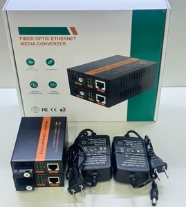 ตัวแปลงสัญญาณไฟเบอร์แบบโหมดเดี่ยว Gigabit ที่ได้รับการปรับปรุง 10/100Mbps 10/100/1000Mbps แปลงสัญญาณอีเธอร์เน็ตเป็นไฟเบอร์ - Product Image 1