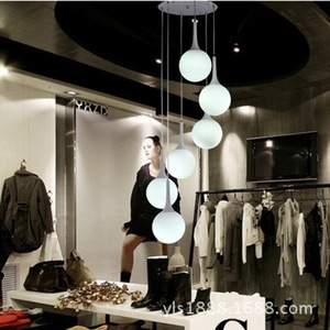 Lustre suspendu en verre minimaliste moderne, rond, blanc, à une seule tête, pour l'éclairage des restaurants et des magasins - Product Image 2