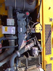 Komatsu PC200 Crawler Excavator 20 Ton Engine Used <b>Construction</b> <b>Machinery</b> Japan Original - Product Image 5