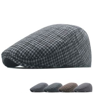 Bérets en laine tweed à carreaux chevrons pour hommes, chapeaux plats Gatsby à carreaux pour l'automne et l'hiver, casquettes plates chaudes d'extérieur style Ivy - Product Image 1