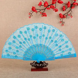 Fashion Cloth Peacock Pattern Sequins PP Hot Stamping Plastic Bone Tassel Handfan Nice Sex Lace Hand Fan For Wedding Gift