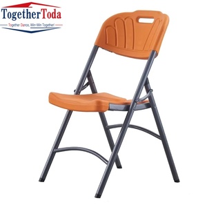 Chaise en plastique pliante extérieure portable de conception simple en gros pour le <span class=keywords><strong>salon</strong></span> intérieur salle à manger loisirs hôtel fête de mariage événements - Product Image 4