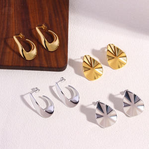 New Arrival 18K Gold Plated <strong>Earring</strong> <strong>U</strong> <strong>Shape</strong> <strong>Earrings</strong> Brass <strong>Earring</strong> for Women - Product Image 2