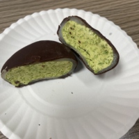 Gâteau de riz à la pistache de haute qualité Hicey, nouvelle arrivée, avec glace au chocolat