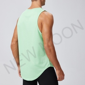 Chemise de fitness à séchage rapide pour hommes, vêtements de course à pied pour marathon, veste de fitness sans manches respirante personnalisée - Product Image 5
