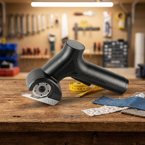<span class=keywords><strong>Ciseaux</strong></span> électriques rechargeables sans fil pour tissus, mini-machine <span class=keywords><strong>de</strong></span> découpe <span class=keywords><strong>de</strong></span> tissus, alimentée par batterie au lithium, pour la <span class=keywords><strong>couture</strong></span> DIY - Product Image 4