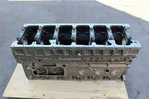 D375A-5推土机SAA6D170E-2发动机6162-23-1103 QSK23 QST30 SAA12V140-3 6D170-5 6D170-2 6D170-1缸体 - Product Image 4