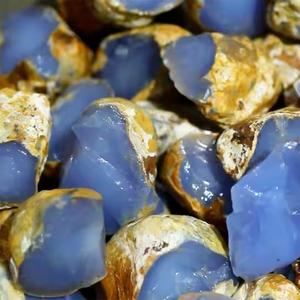 Venta al por mayor de ágata de Calcedonia azul grande, cristal natural, minerales de roca curativa, otras artesanías de cristal, piedras caídas en bruto - Product Image 5