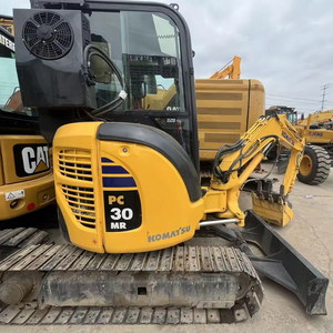 Komatsu PC30MR Bagger, flexibler Bagger mit geringem Verbrauch, Hof bau, kommunale Wartung, schmale Standort bedürfnisse - Product Image 1