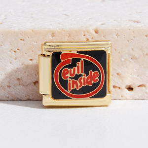 Vente en gros de bracelet à breloques italiennes en plaqué or 18 ct, bracelet à breloques en acier inoxydable avec dessin animé mignon et lettre italienne, bracelet à breloques en or - Product Image 4