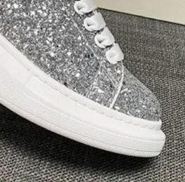 Baskets de sport décontractées pour femmes et hommes, semelle épaisse, couleurs dégradées scintillantes, strass, à lacets, amortissantes, légères pour l'hiver - Product Image 3