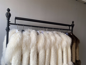 Bán Buôn Cắt Mùa Đông Tự Nhiên Tweed Len Tây Tạng Cừu Lông Thú Áo Khoác Tùy Chỉnh Màu Sắc Sang Trọng Fluffy Phụ Nữ Bất Mông Cổ Cừu Áo Lông Thú - Product Image 6