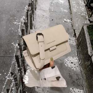 Ensemble de 2 pièces, produits en gros, vente chaude, sac messager pas cher pour femmes, rayures colorées, sac fourre-tout vintage pour femmes, sac - Product Image 3