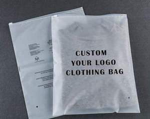 Bolsa de Embalaje de Ropa con Cierre Ziplock de PE Reciclable y Termosellable, Bolsa Personalizada con Cierre Esmerilado para Camisetas, Venta Caliente - Product Image 3