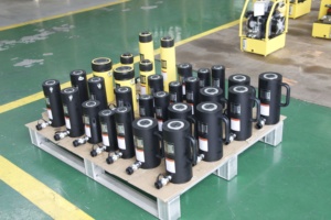 กระบอกไฮดรอลิกเหล็ก ENERPAC รุ่น RAC506 ขนาด 50 ตัน แบบเดี่ยว น้ำหนักเบา 700 บาร์/10000 ปอนด์ต่อตารางนิ้ว ทำจากอะลูมิเนียม สำหรับงานดัน - Product Image 6
