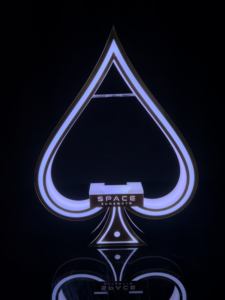 Présentoir lumineux LED personnalisé en or miroir, rechargeable, coloré, As de Pique, pour service de bouteilles VIP, glorificateur, panneau lumineux LED pour boîte de nuit - Product Image 4