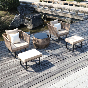 Ensemble <span class=keywords><strong>de</strong></span> <span class=keywords><strong>salon</strong></span> d'extérieur au design ergonomique avec coussins <span class=keywords><strong>en</strong></span> mousse épaisse et plateau <span class=keywords><strong>en</strong></span> <span class=keywords><strong>verre</strong></span> <span class=keywords><strong>trempé</strong></span> pour terrasse sur le toit, ensemble <span class=keywords><strong>de</strong></span> canapés <span class=keywords><strong>de</strong></span> conversation - Product Image 4