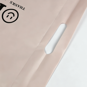 Sacs d'expédition autocollants personnalisés en rouleau, emballage de <span class=keywords><strong>colis</strong></span> <span class=keywords><strong>Vinted</strong></span>, pochettes postales en polyéthylène durables, sacs d'expédition express imperméables - Product Image 3