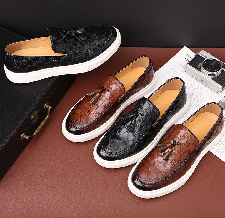 Large Size Mens Dress Shoes White Soled Non-slip Casual Leather Flat Bottomed Plaid British Retro Style Height Increasing