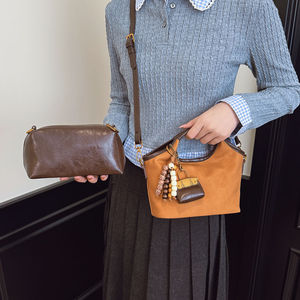 Bolso de Hombro Tipo Cubo Vintage para Mujer, Estilo 2025, con Cierre, Impermeable, Gran Capacidad, Versátil, Informal, Cruzado, a la Moda - Product Image 4