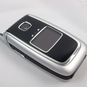 Livraison Gratuite Meilleures Ventes en Gros Téléphone <span class=keywords><strong>Portable</strong></span> GSM Original Pas Cher à Clapet Simple Débloqué - Product Image 2