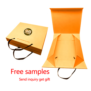 China FUSSEN Custom Logo gift paper box handle color size orange folding magnetic flap gift box