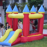 Château gonflable pour enfants avec toboggan, trampoline de jardin pour les fêtes et les divertissements