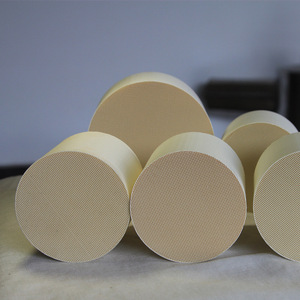 Convertitore Catalitico in Ceramica all'Ingrosso, Nucleo Substrato 400 CPSI, Catalizzatore a Nido d'Ape per Filtro Sistema di Scarico 300 400 Celle - Product Image 2