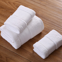 Lot de serviettes de bain épaisses en coton doux 100 % pour hôtel, avec logo personnalisé, serviettes de visage et de main en tissu éponge satiné brodé – Vente en gros à prix réduit
