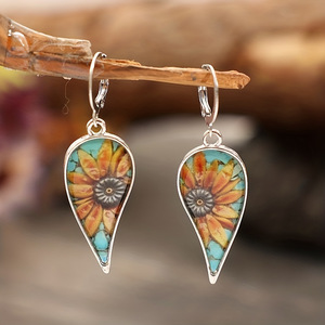Orecchini a goccia con girasole per donna, gioielli vintage con motivo a goccia, alla moda - Product Image 2
