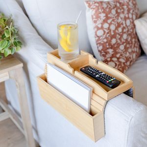 Multifunktion aler Bambus-Couch becher halter mit seitlicher Aufbewahrung Rutsch fester Sofa-Armlehnen-Tablett-Tisch-Couch bar - Product Image 4