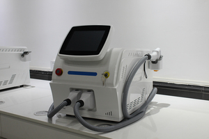 Machine d'épilation au laser froid à diode 808 nm à refroidissement semi-conducteur portable avec une puissance de 1000 W pour une utilisation commerciale - Product Image 4