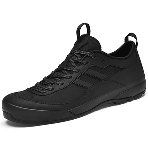 Chaussures d'extérieur légères et respirantes pour hommes et femmes, parfaites pour la randonnée et les sports - Product Image 5