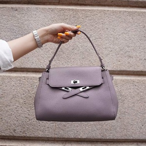 Nouveau <span class=keywords><strong>Sac</strong></span> en Cuir Véritable 2026 – Sacs de Luxe en Cuir Tendance, Sacs Bandoulière Personnalisés, Sacs à Main Vintage pour Femmes, Vente en Gros - Product Image 1
