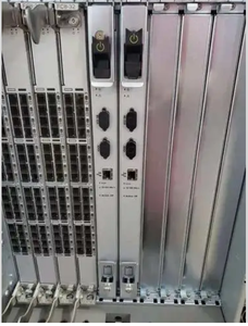 Brocade X7-4 8-blade Slot 8U Rack-mount Chassis 64G Configuration Including ICL BR-X7-4 Brocade X7-4 Extension <b>Switch</b> Brocade X7 - Product Image 4