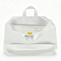 Bolsa de Compras de Plástico LDPE Reciclable con Asa de Lazo Suave y Logotipo Personalizado para Ropa, Ropa Interior y Calcetines