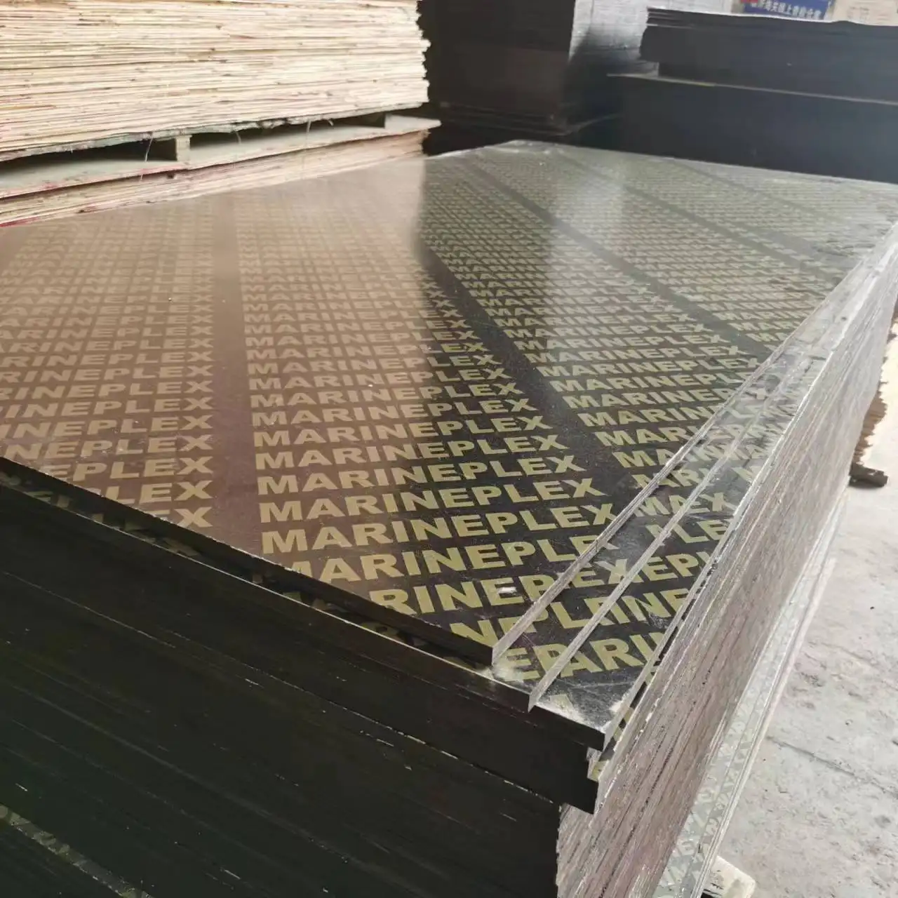 High quality two time hot press smooth surface brown film faced shuttering plywood poplar core wbp glue